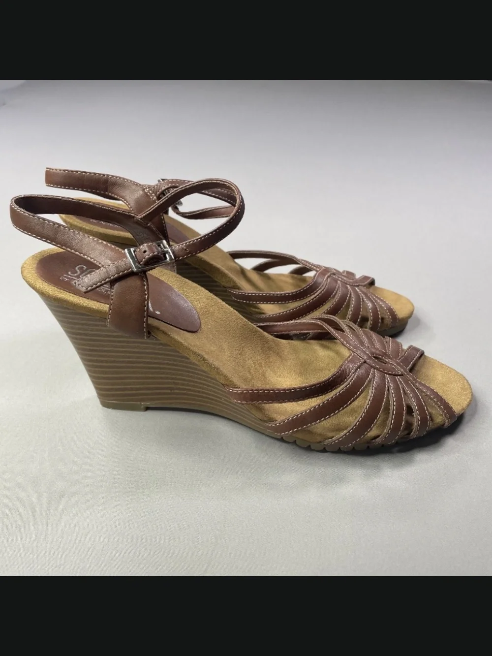 Aerosoles Shoes Womens 9.5 brown leather wedge heels boho indie summer casual